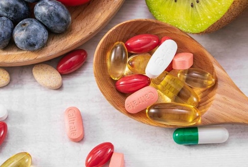 dietary-supplements-and-health-products-01